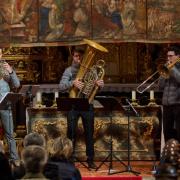 Berührende Benefizveranstaltung: Konzert für den FRIEDEN