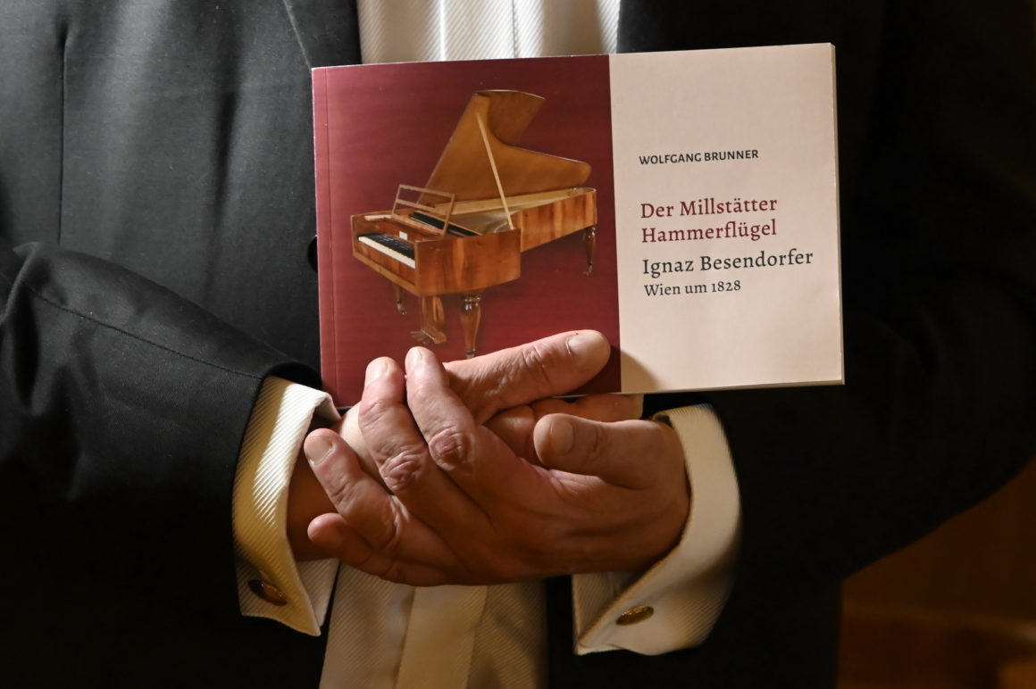 Großartige Publikation zu Ehren des „Millstätter Hammerflügels“